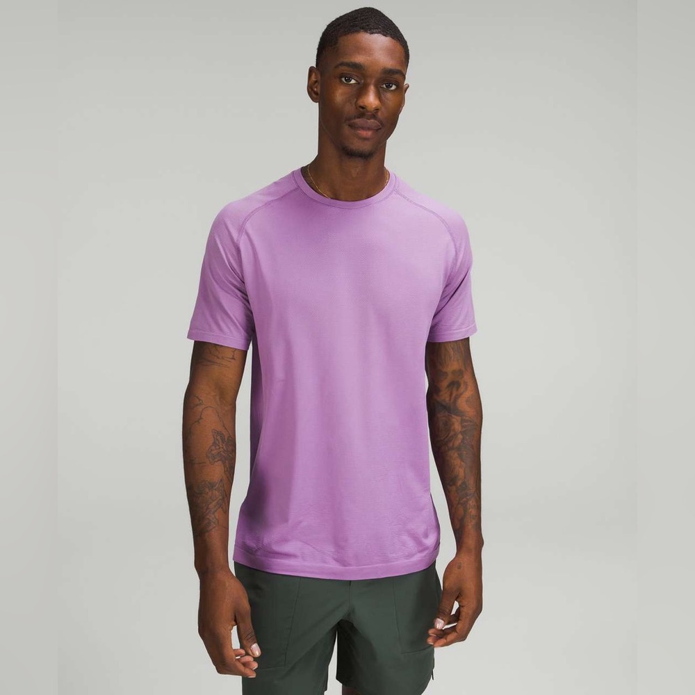 lululemon Metal Vent Tech Short Sleeve Shirt 2.0 - size S